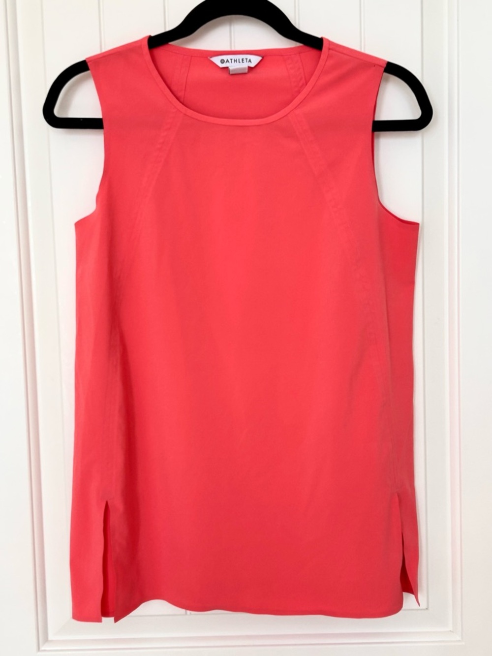 Athleta Sleeveless Tank Top Coral Pink XS Lightweight Athletic Workout Top